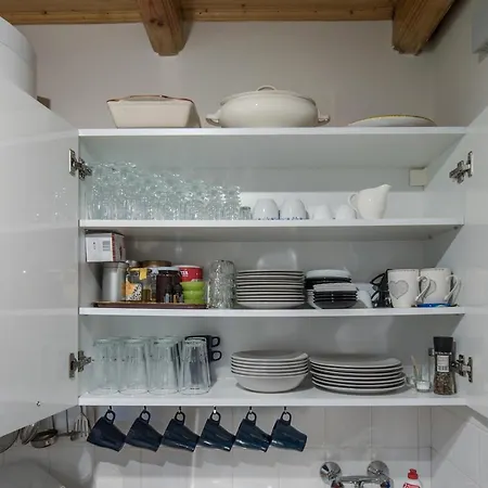 Case de vacanță Posteleki Vendeghaz-nyugalom Szigetei