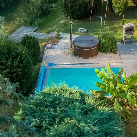 Pósteleki Vendégház-nyugalom Szigetei Nyaraló Gyula