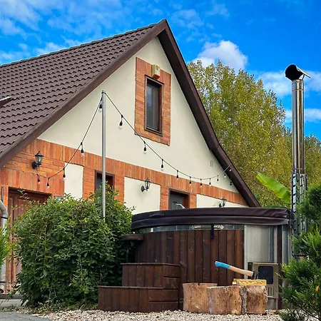 Pósteleki Vendégház-nyugalom Szigetei Gyula