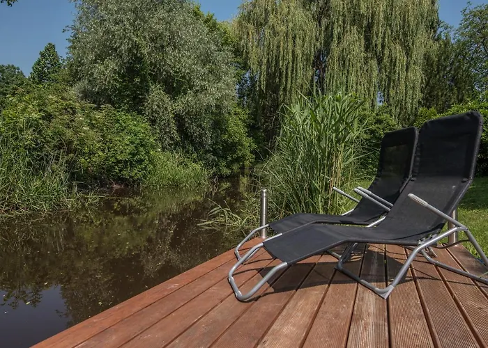 Posteleki Vendeghaz-nyugalom Szigetei 귤러