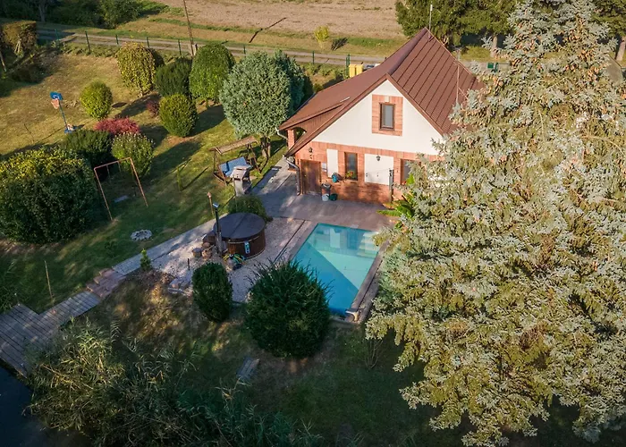 Posteleki Vendeghaz-nyugalom Szigetei 펜션