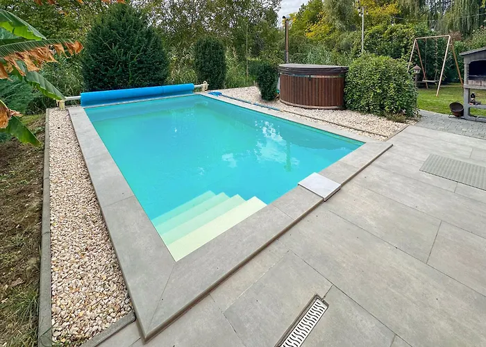 Posteleki Vendeghaz-nyugalom Szigetei 펜션 귤러